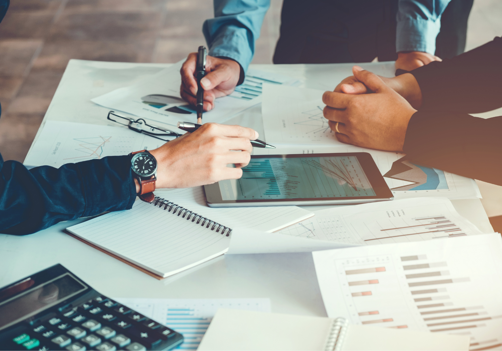 What Are the Main Differences Between an Initial Business Plan for an E-2 Visa Petition and a Business Plan for an E-2 Visa Renewal?